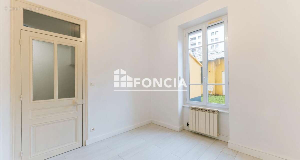 Appartement à VILLEURBANNE