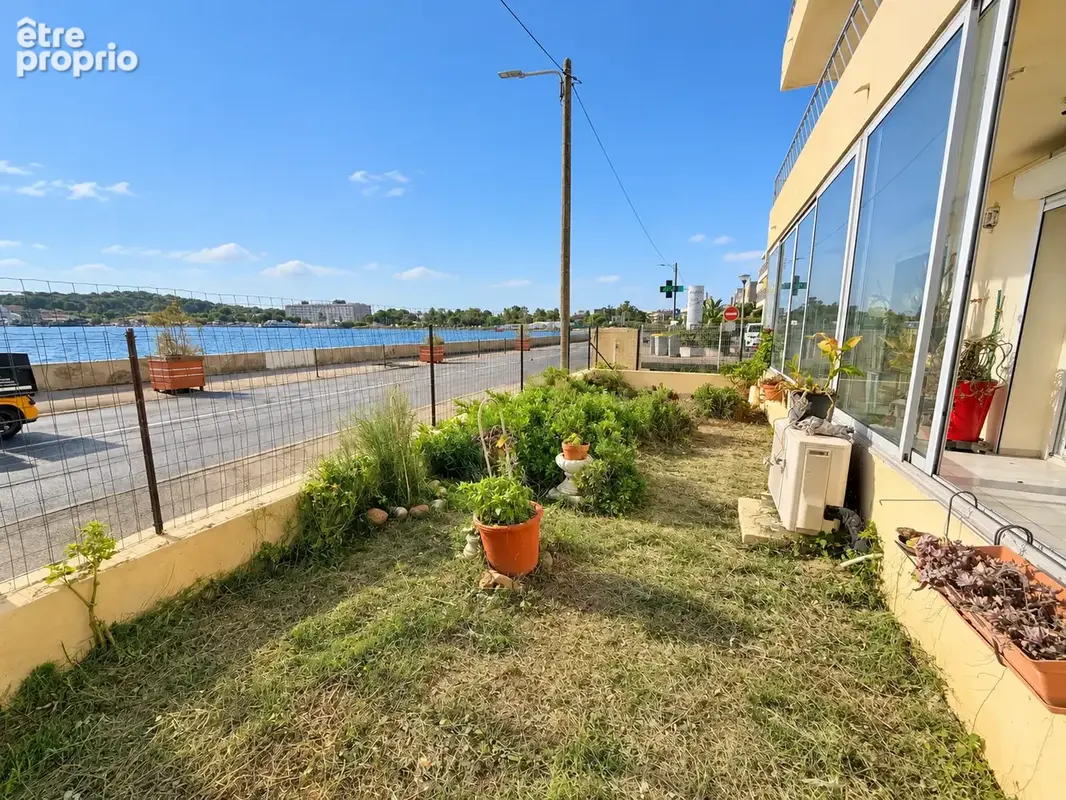 Appartement rdj vue mer - - photo 5