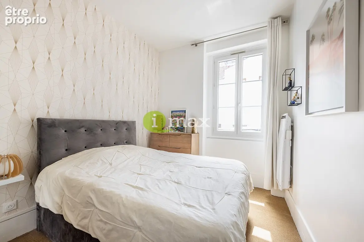 Clichy - republique - maison du peuple - 2 pieces - 279.000 - photo 3