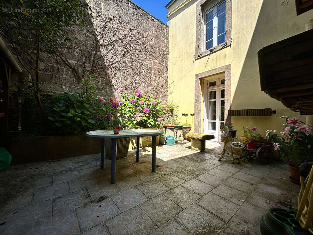 Maison à DOUARNENEZ