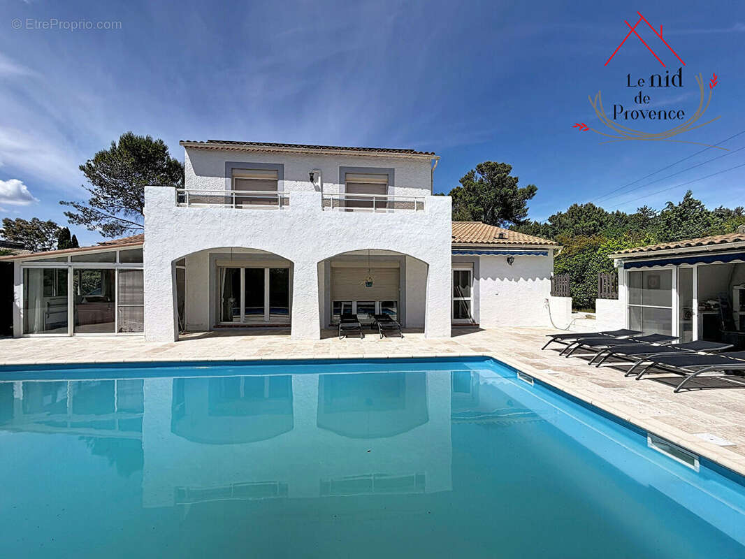 Maison à ORGON