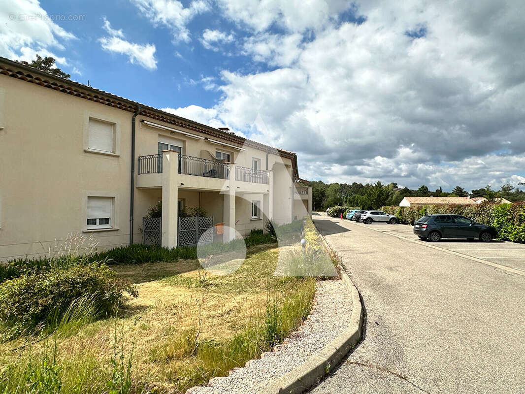 Appartement à PLAN-D'AUPS-SAINTE-BAUME