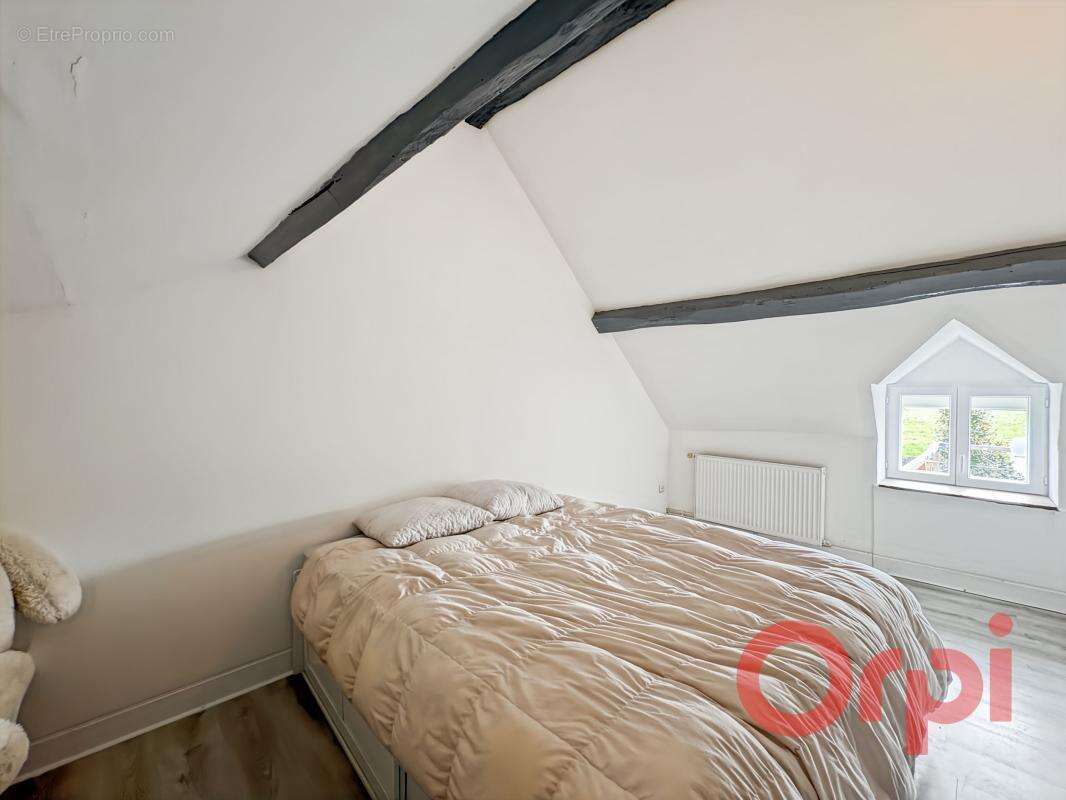 Maison à CHALIVOY-MILON