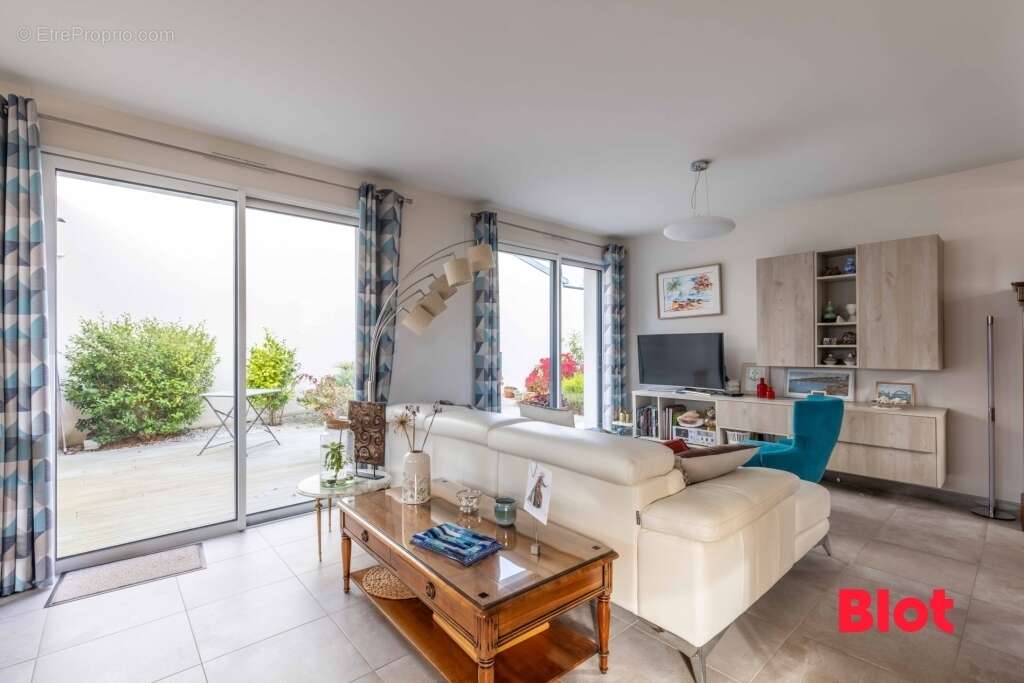 Maison à LA MEZIERE