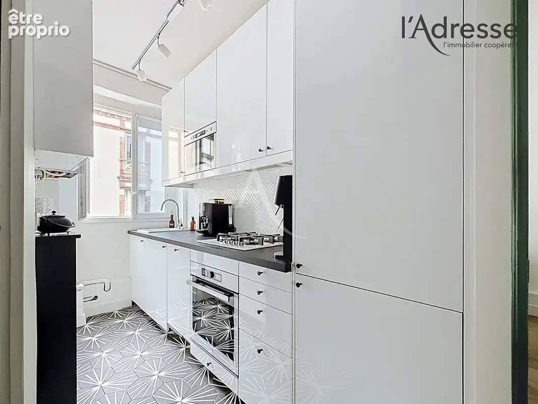 PUTEAUX/ Parmentier - Appartement 2 pièces 55m² et une cave - photo 8