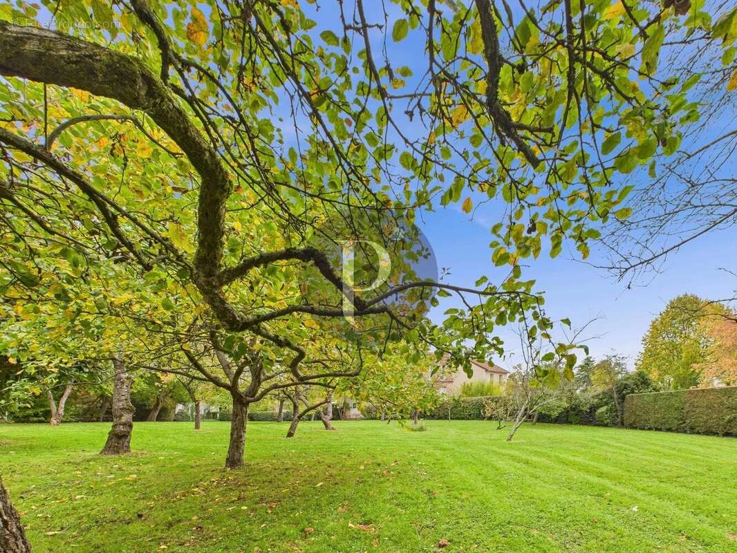 Appartement à CHATENAY-MALABRY