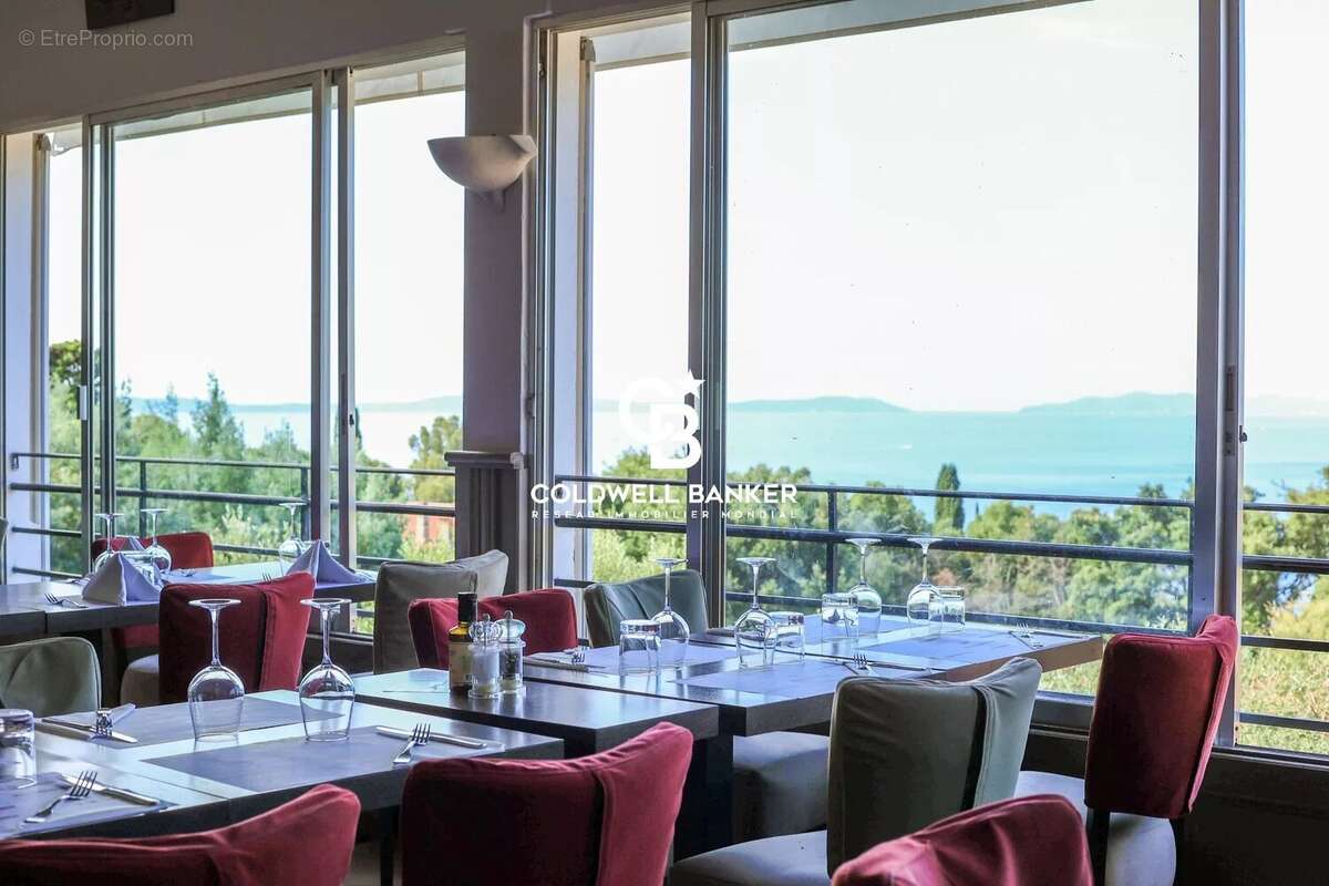 Appartement à RAYOL-CANADEL-SUR-MER