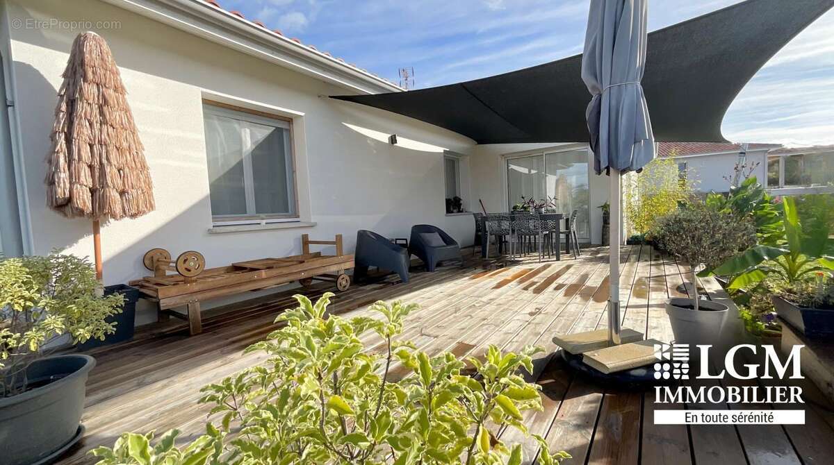 Maison à SAINT-LON-LES-MINES