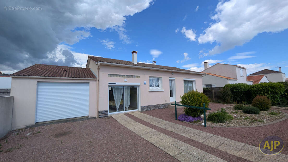 Maison à L'AIGUILLON-SUR-MER