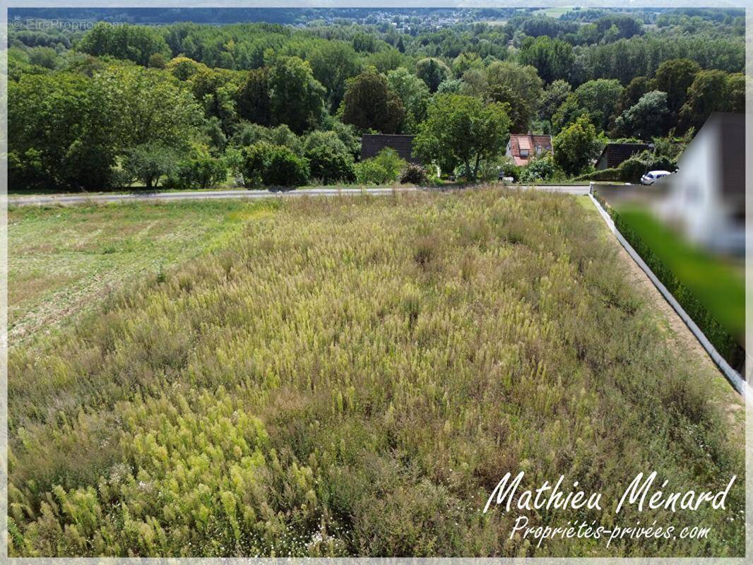 Terrain à SOISSONS