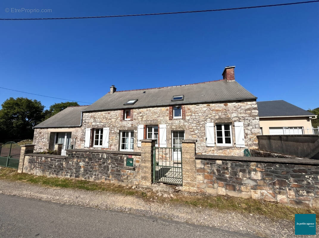 Maison à SOTTEVAST