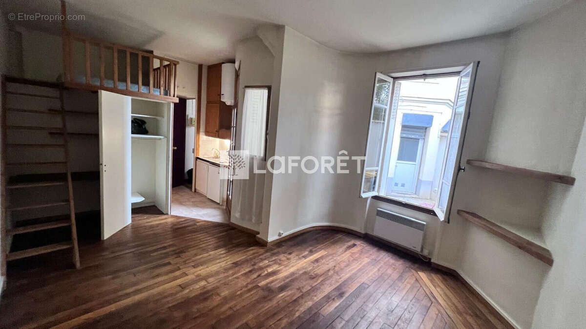 Appartement à COLOMBES