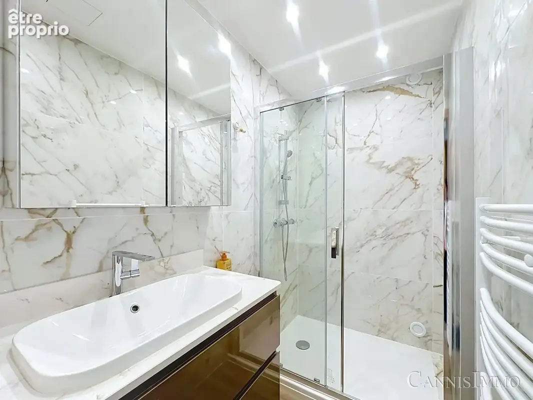 Mandelieu-la-napoule – minelle  villa de 326 m² avec piscine - photo 12