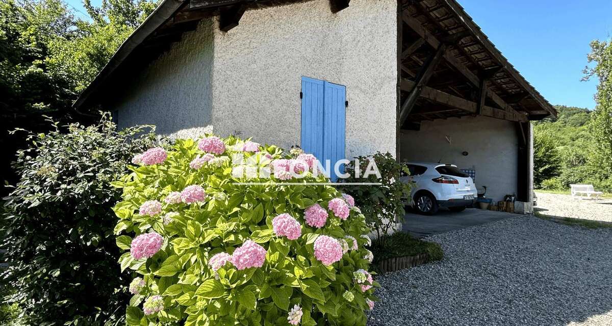 Maison à SAINTE-LIVRADE-SUR-LOT