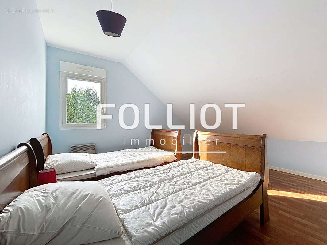 Maison à JULLOUVILLE