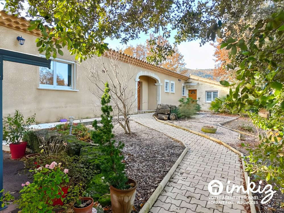 2 Maisons de plain pied de 9 et  4 pièces piscine - photo 4