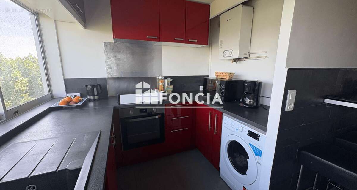 Appartement à FRESNES