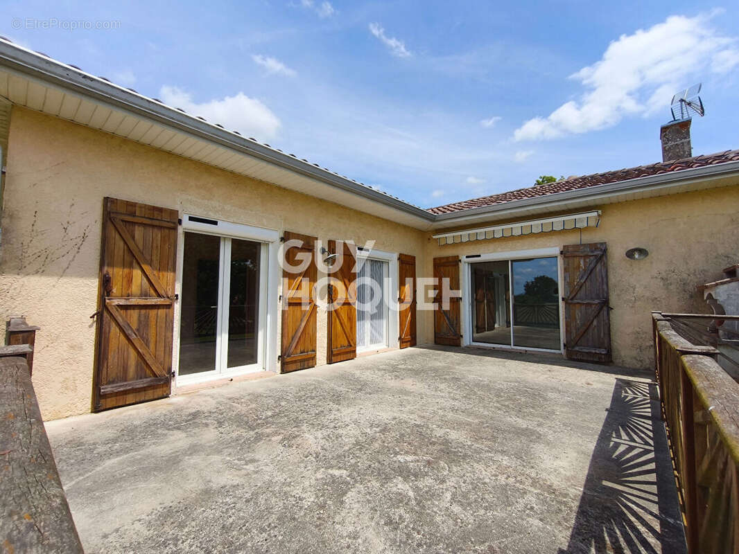 Maison à GRENADE-SUR-L'ADOUR