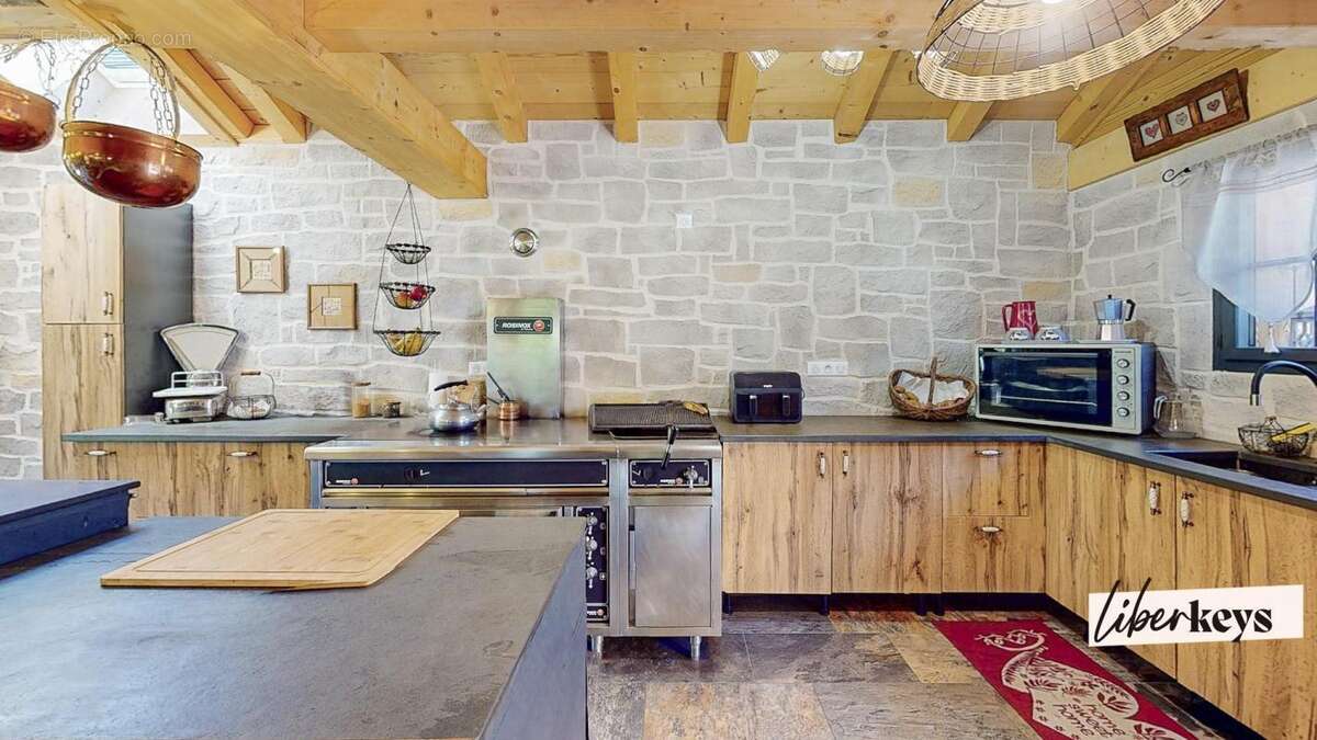 Maison à ESSERT-ROMAND