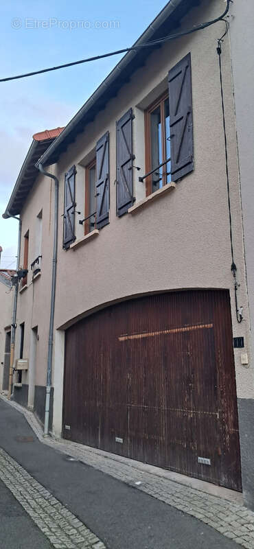 Maison à CLERMONT-FERRAND