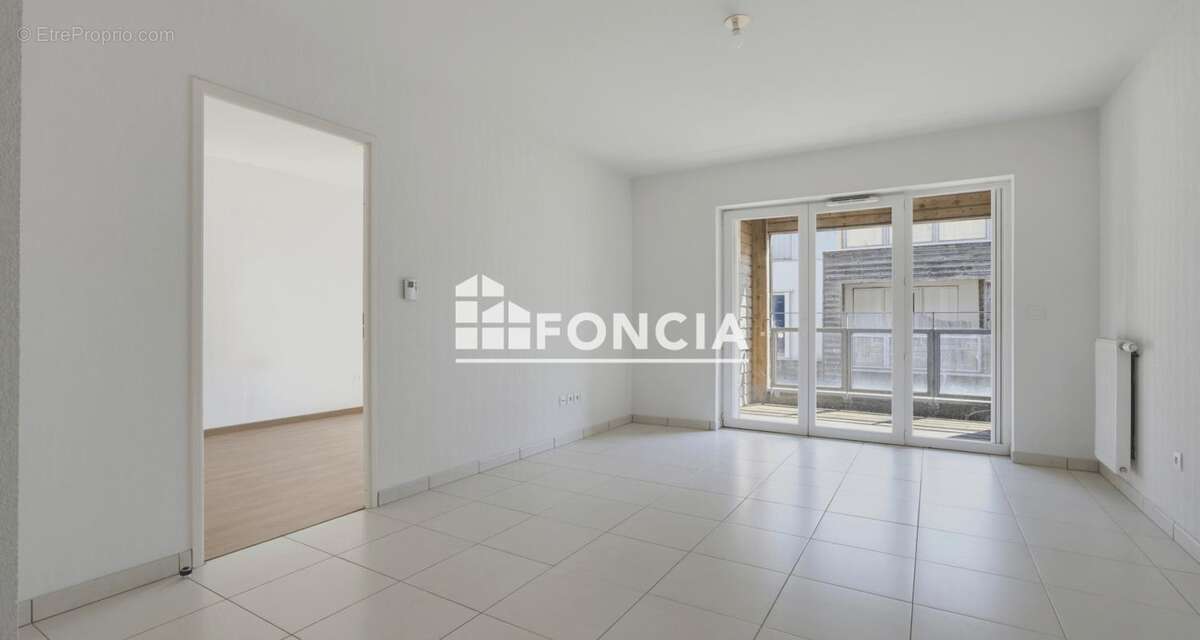 T2 vendu libre centre ville - photo 8
