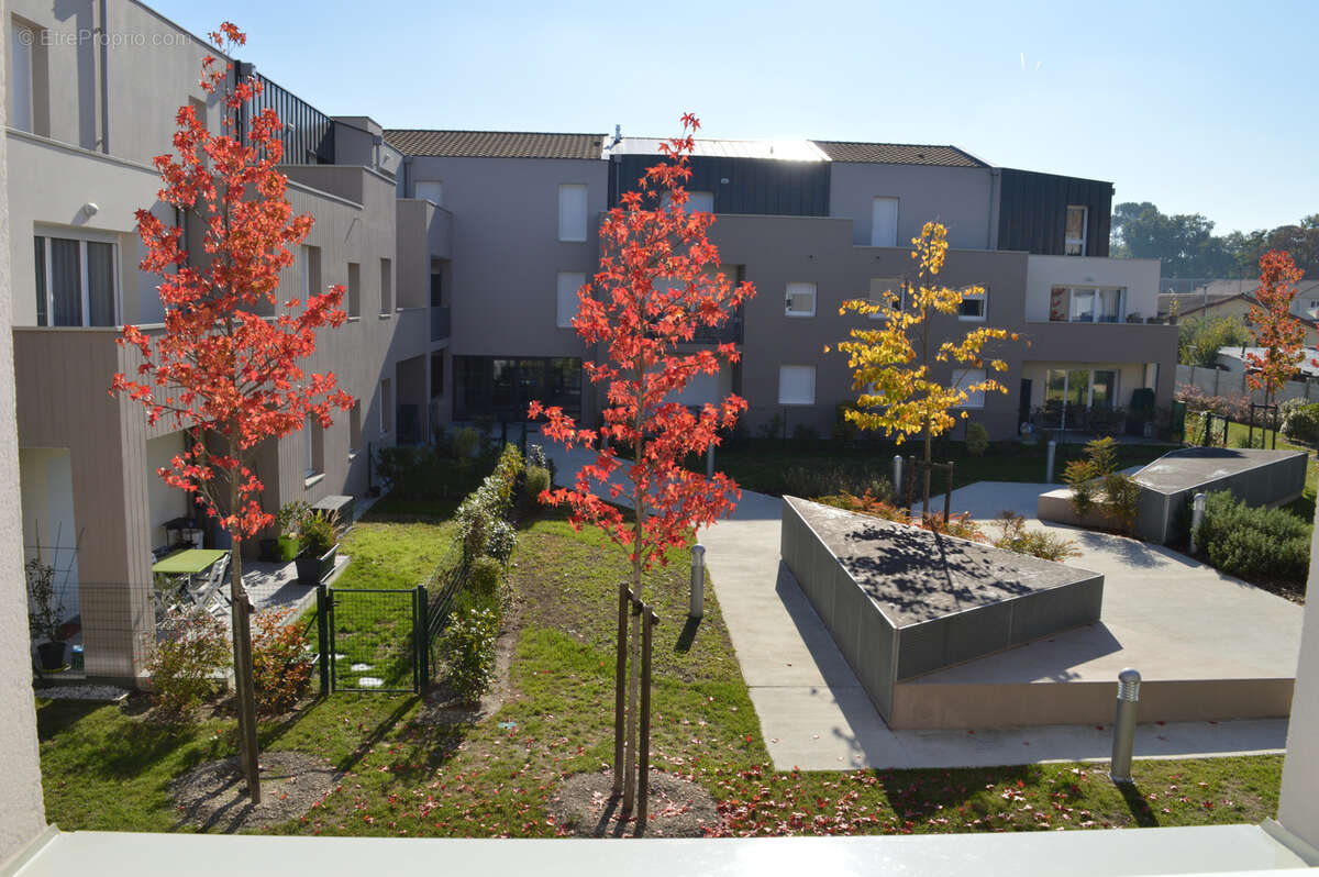 PESSAC - Monteil - X. Arnozan - Av. Pasteur - T3 (69m2) parfait état avec parking privatif - photo 30