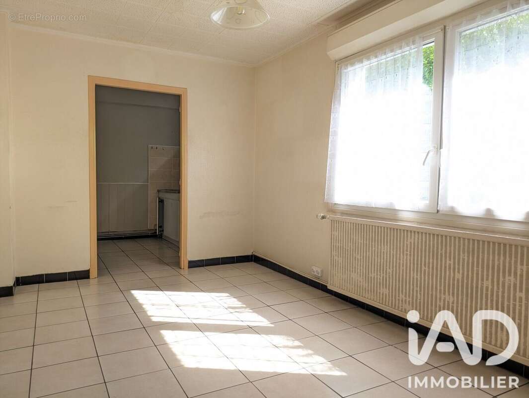 Maison 42 m² à Givet  - photo 2