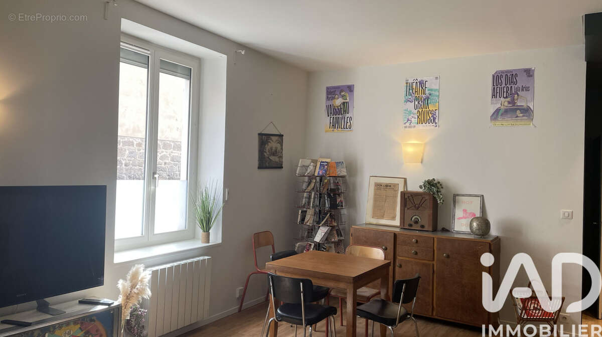 Photo 2 - Appartement à OULLINS