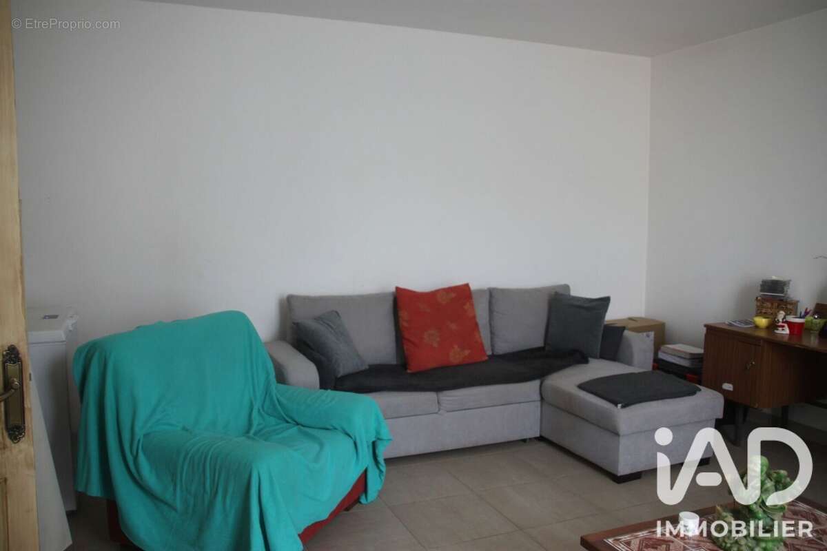Maison 116 m² à Fontet  - photo 4