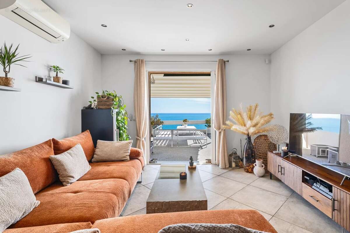 Appartement à CAP-D'AIL