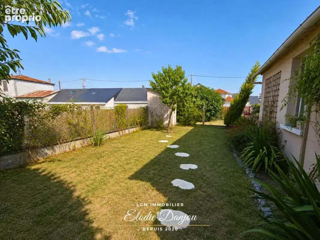 Maison rénovée 3 chambres, garage et jardin - Aux portes de Châteaudun - photo 14