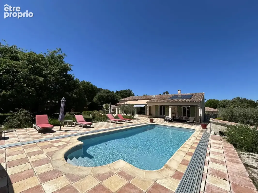 Maison à JOUQUES