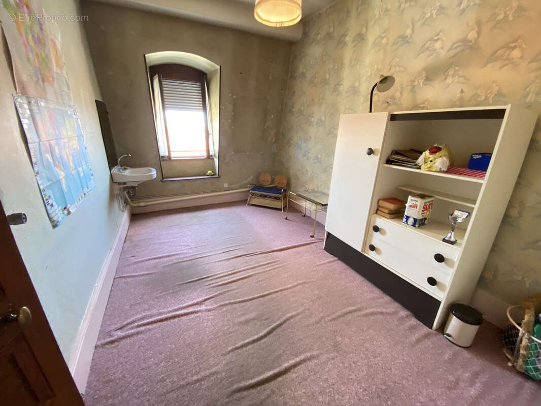 Appartement 200m2 hab. en hyper centre de ROANNE - photo 13