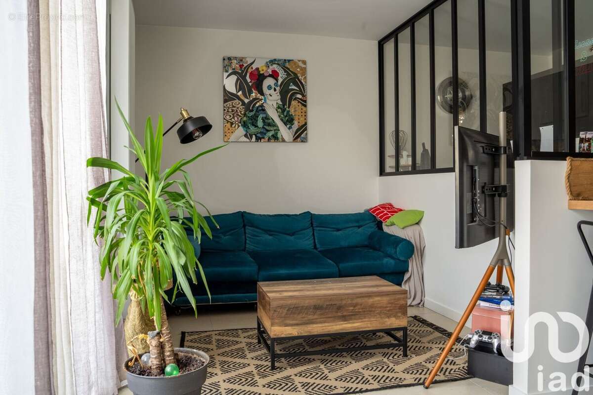 Photo 6 - Appartement à DECINES-CHARPIEU