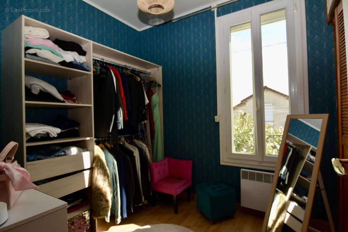 Maison à VILLENEUVE-LE-ROI