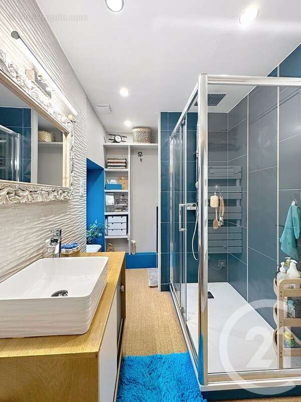 Maison à SAINT-MERY