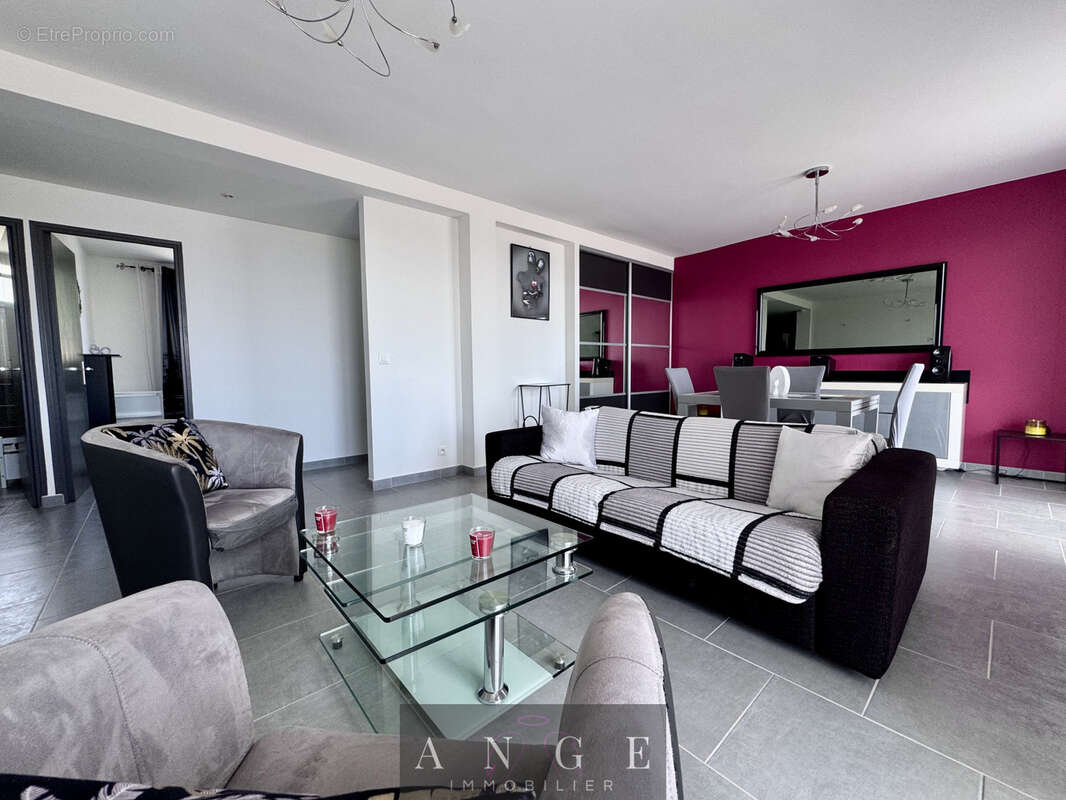 Appartement à LA FARLEDE