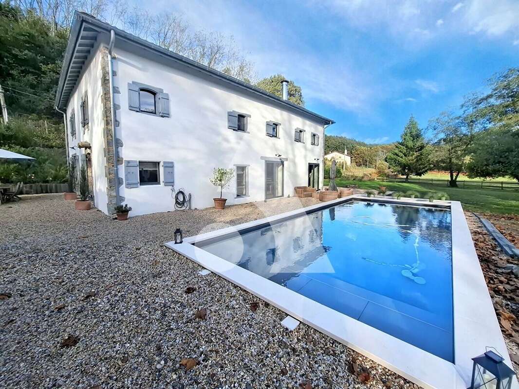 Maison à SAINT-MARTIN-DE-SEIGNANX