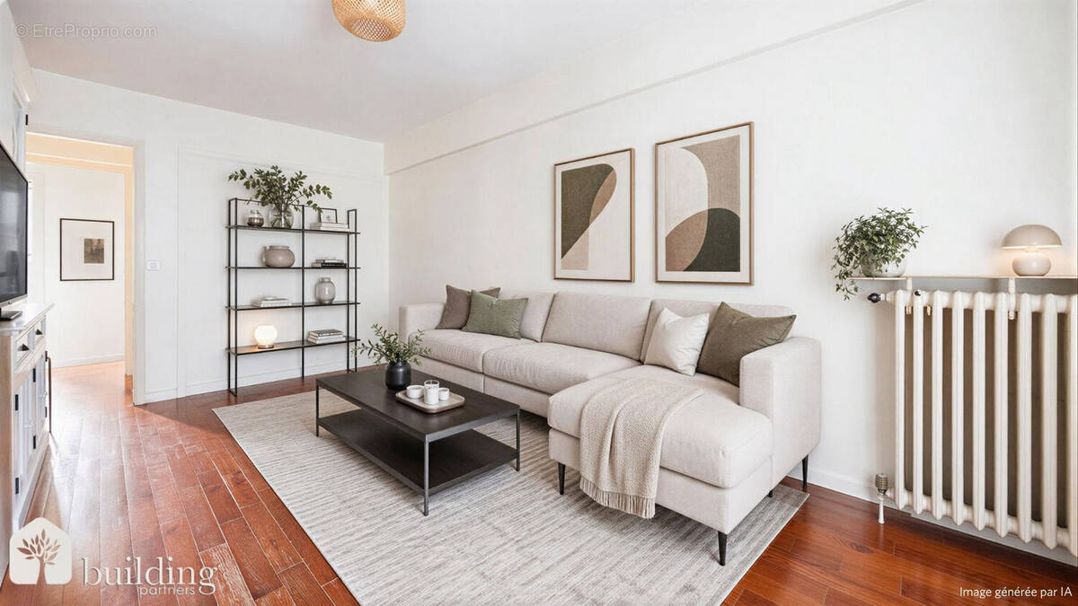 Appartement à PARIS-16E