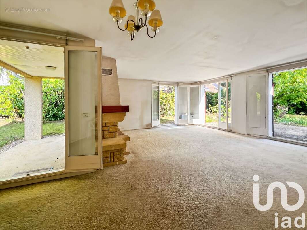 Photo 6 - Maison à LA QUEUE-EN-BRIE