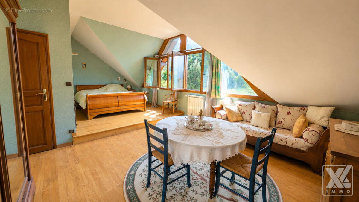 Jolie maison de 146 m² Vue dominante - Plein Sud - photo 5