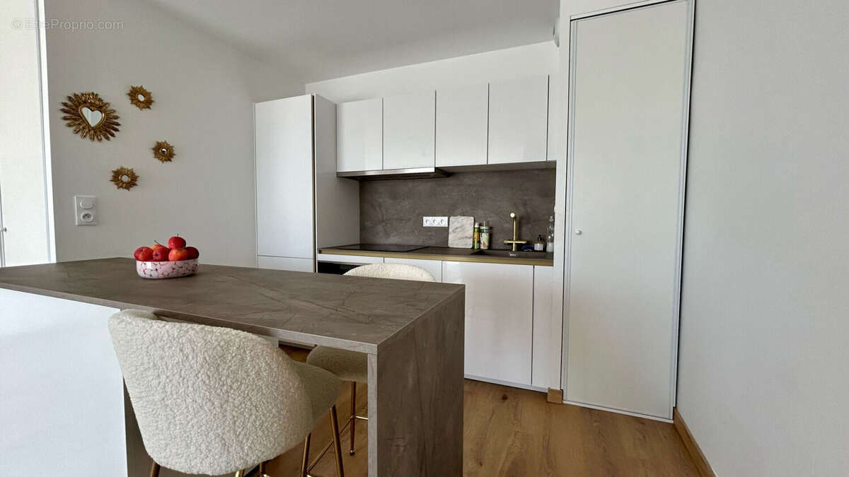 Appartement Quimper 2 pièce(s) 46.7 m2 - photo 2