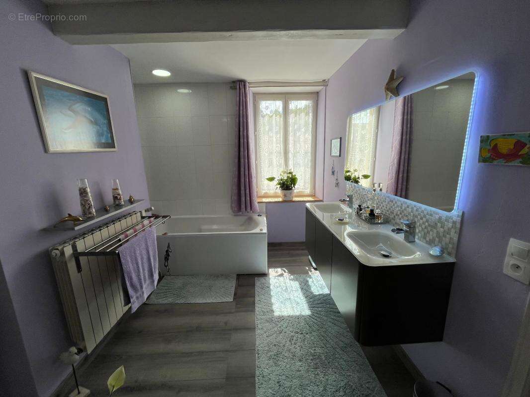 Maison à waville de 165 m² - photo 4