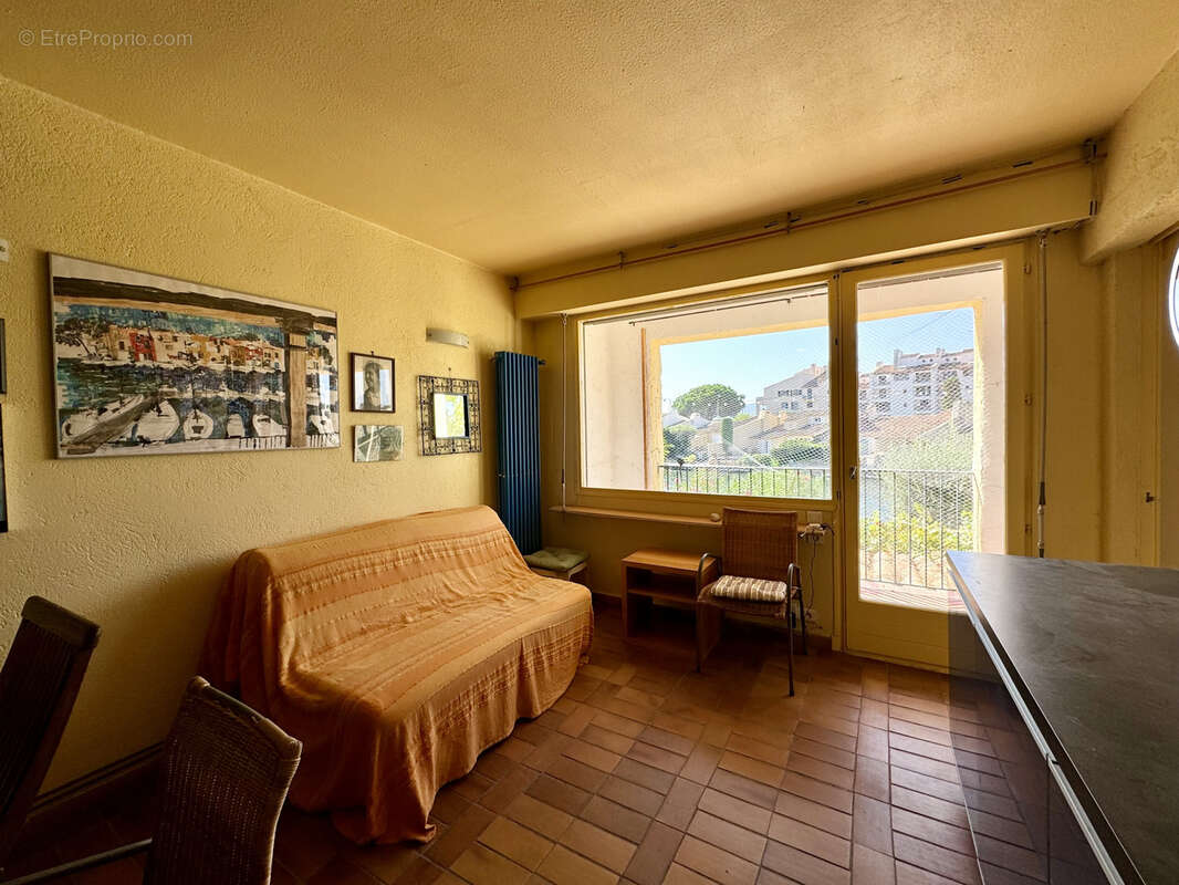 Appartement à GRIMAUD