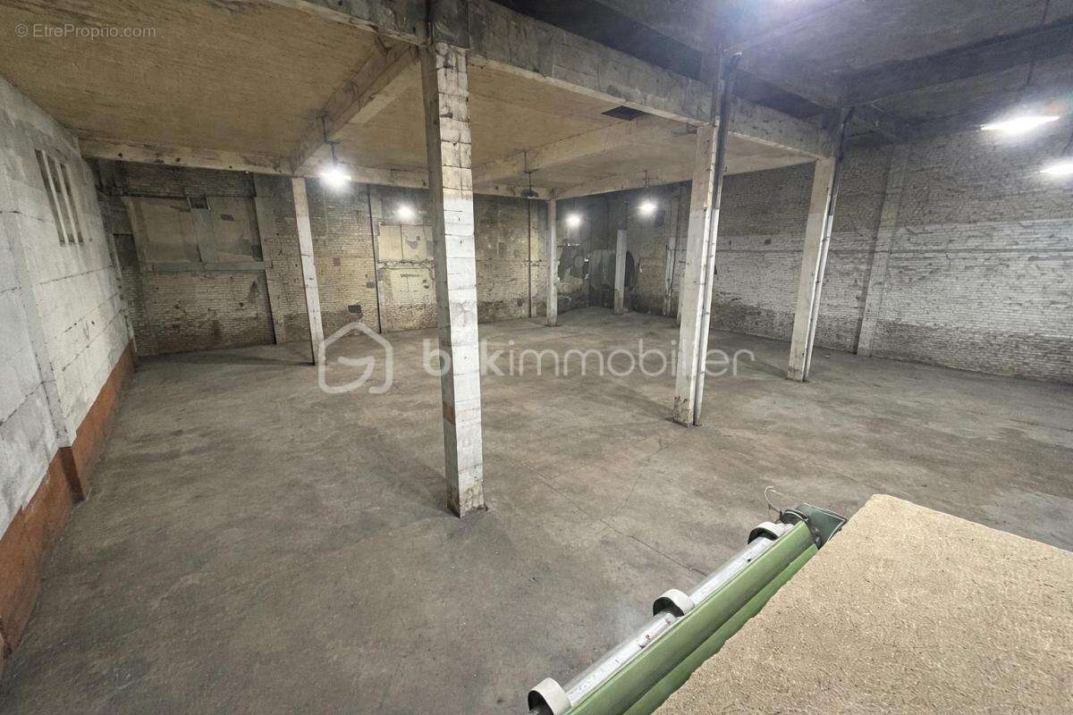 Rare à athis-mons – 640 m² – 7,15 m de hauteur – accès pl – rer c/d à 3 min - photo 2