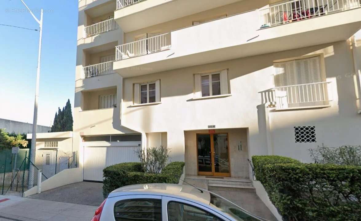 Parking à NICE