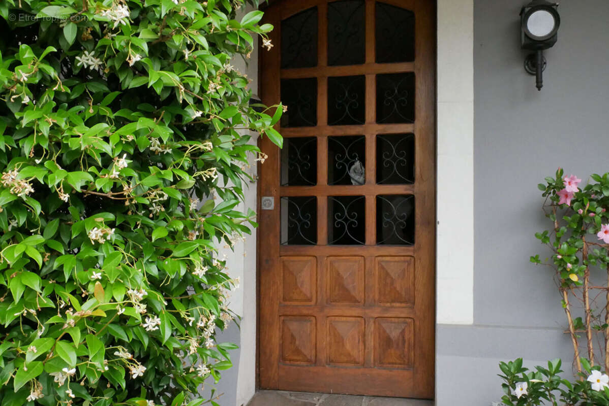 Maison à OLORON-SAINTE-MARIE