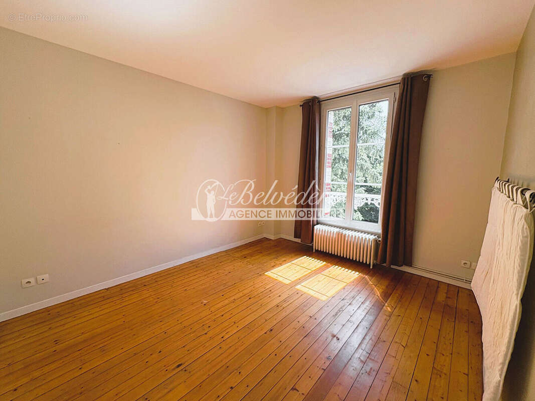 Maison à SAINT-LEU-LA-FORET