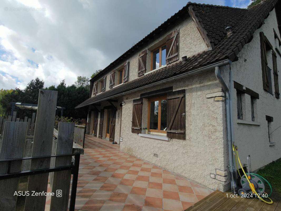 Maison à IVRY-LA-BATAILLE