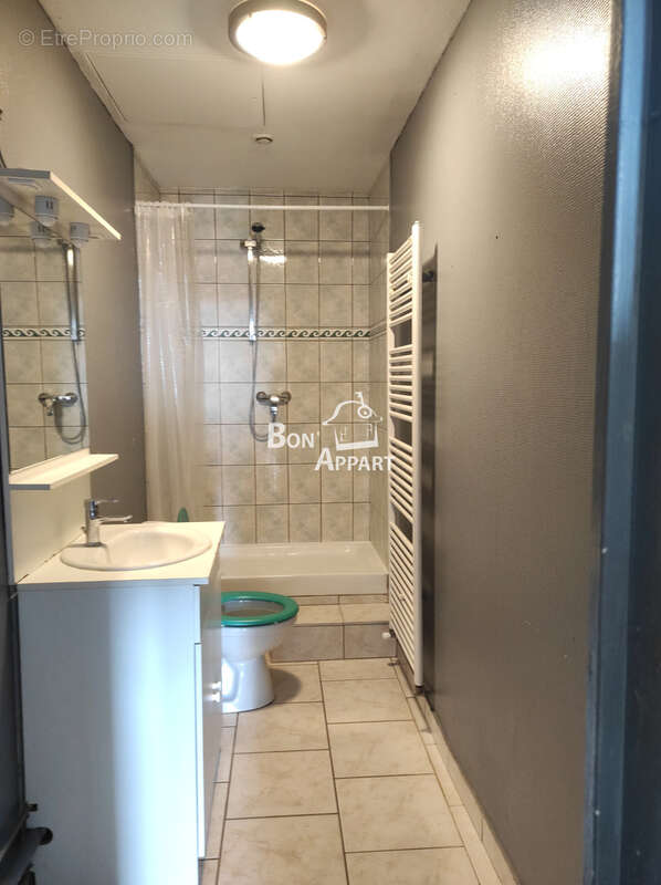 Appartement 500 m² à Joeuf  - photo 4